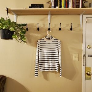 White sweater black stripe